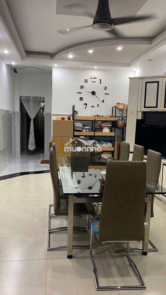 Cho thuê nhà nguyên căn hxh đường thoại ngọc hầu, nhà có đủ nội thất. - Ảnh 2