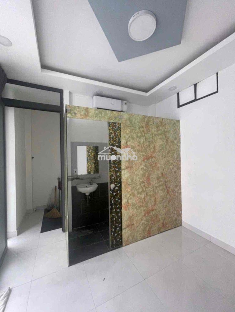 Nhà hẻm xe hơi trung tâm quận 5 vị trí cực đẹp - Ảnh 4