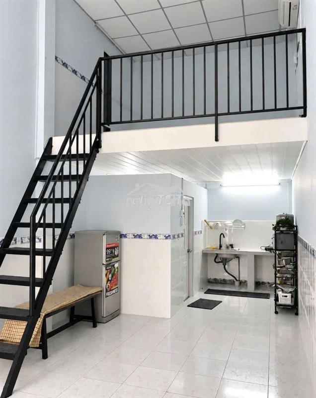 Cho thuê nhà 1 trệt 1 lửng 3,5x8m hẻm nguyễn thị thập