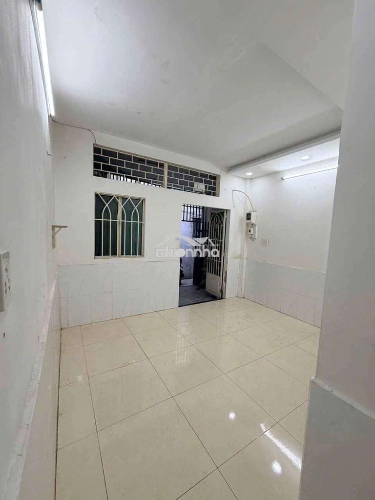Nhà ngay đường phạm văn đồng sát cv gia định - Ảnh 2