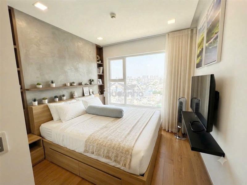 Bán gấp căn hộ 3pn-3wc c/c oriental plaza,685 âu cơ
