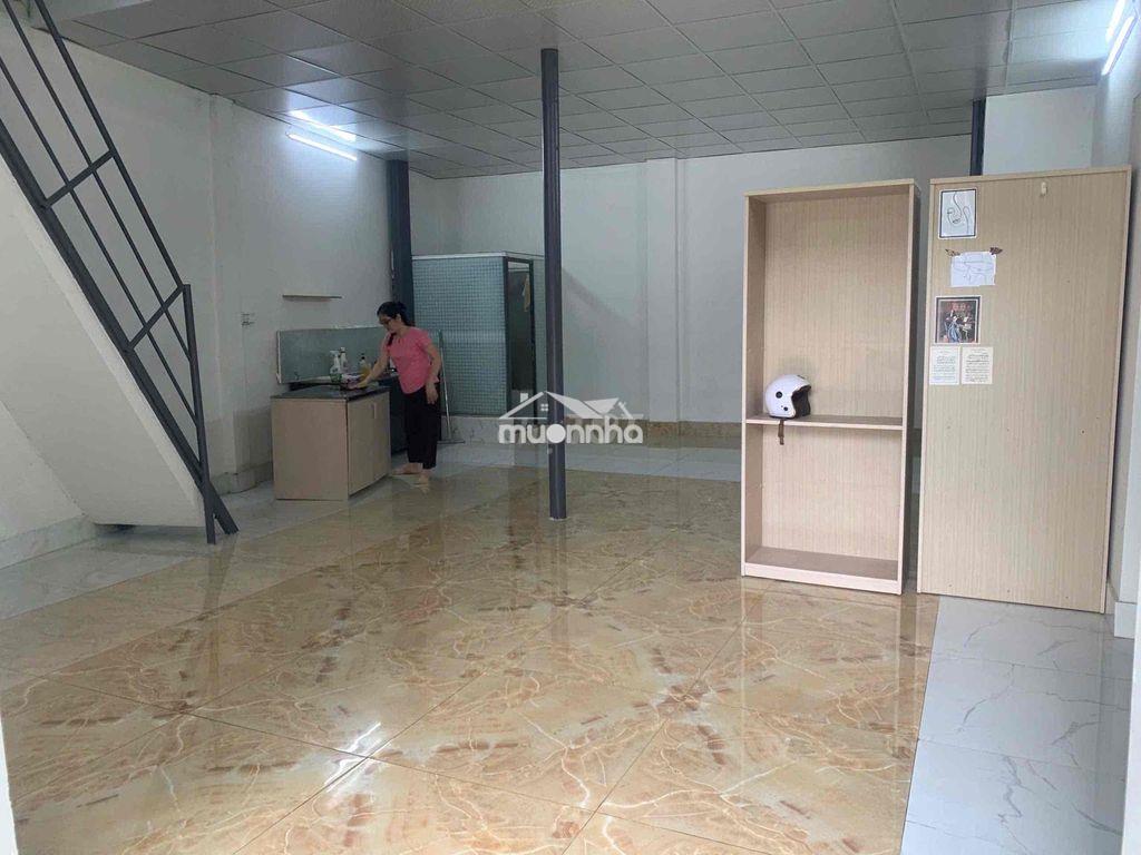 Ngay gần hoàng diệu 2 - đường số 7 linh trung nhà 6x10m 2pn 2wc ở +kho - Ảnh 2