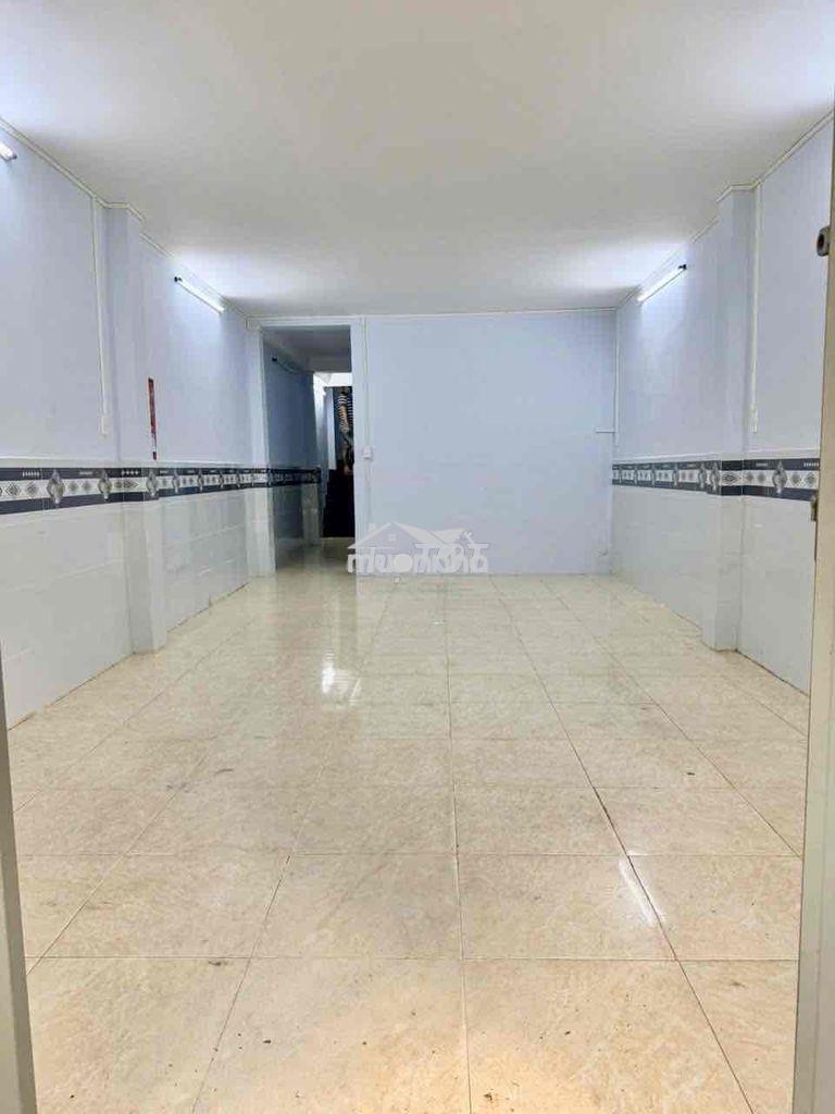 Nhà 4x15m 2lầu (5pn 2wc) hẻm 10m thông. tân hoà đông. bình tân - Ảnh 2