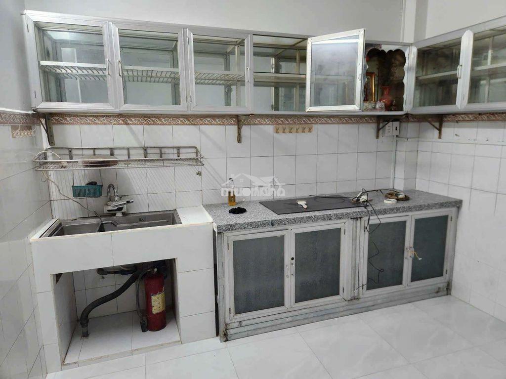Cho thuê nhà nguyên căn hẻm nguyễn tất thành, quận 4 - Ảnh 4