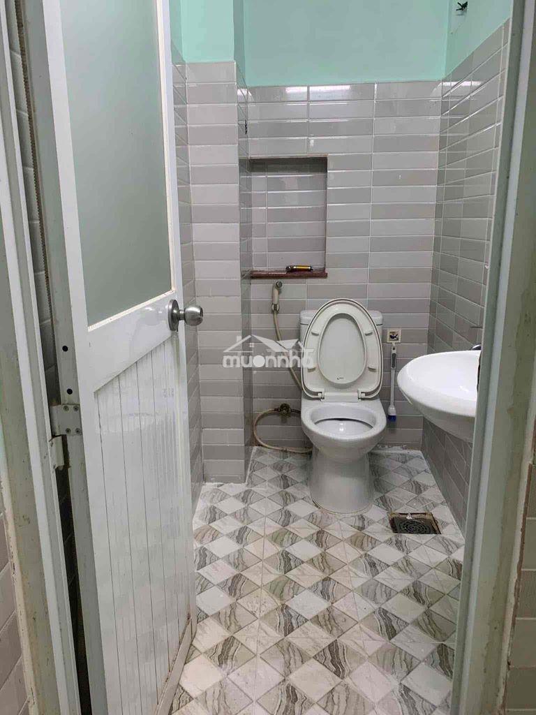 Nhà hẻm 1/ nội bộ chỉ 3 căn ra tới đội cung chợ chim xanh - Ảnh 4