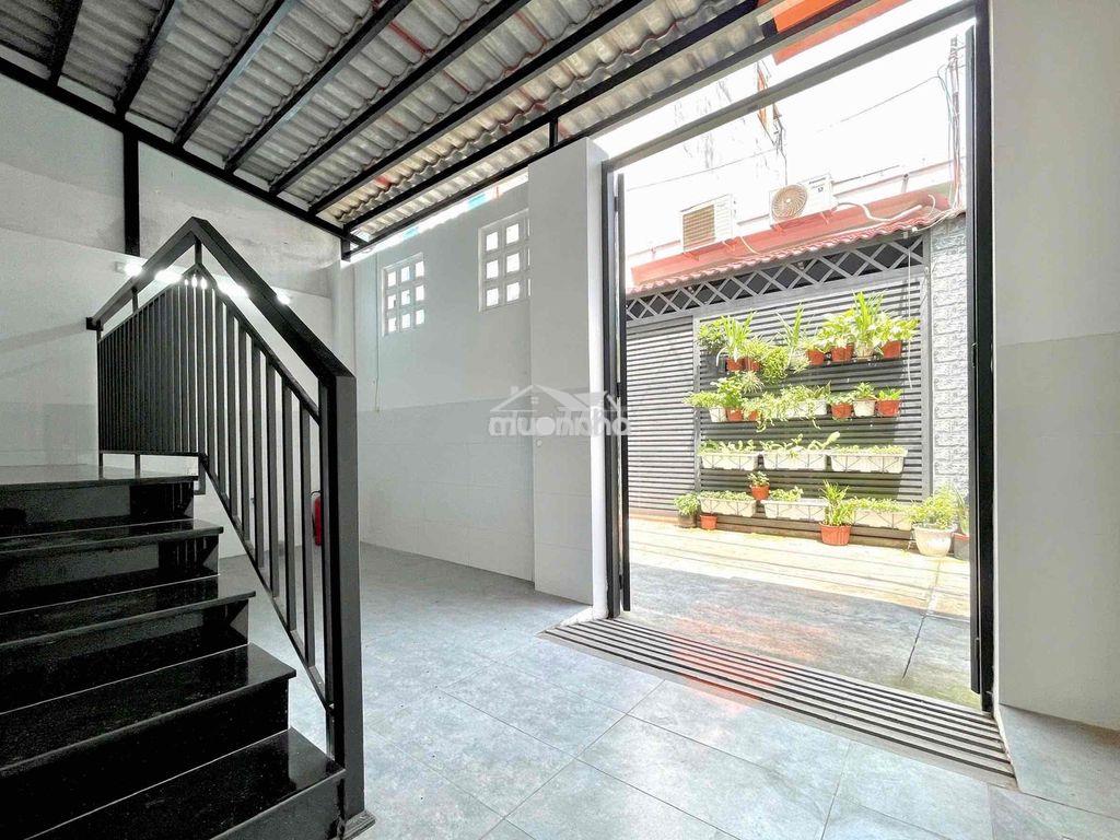 Cho thuê căn trệt riêng biệt - sân trước rộng - full nội thất ở lại - Ảnh 3