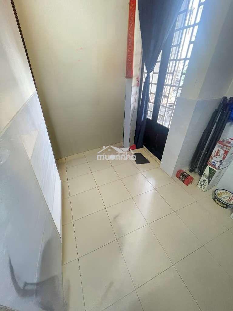 Nhà bán nguyễn văn khối 72m2, sổ hồng riêng, 5pn. - Ảnh 2