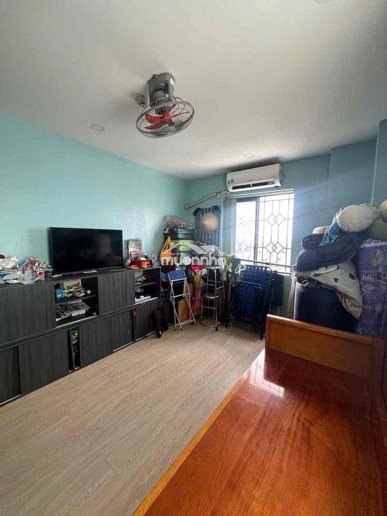 2.95tỷ. 81m2, 3pn, thang máy- c.cư imperial place sát tên lửa - Ảnh 2