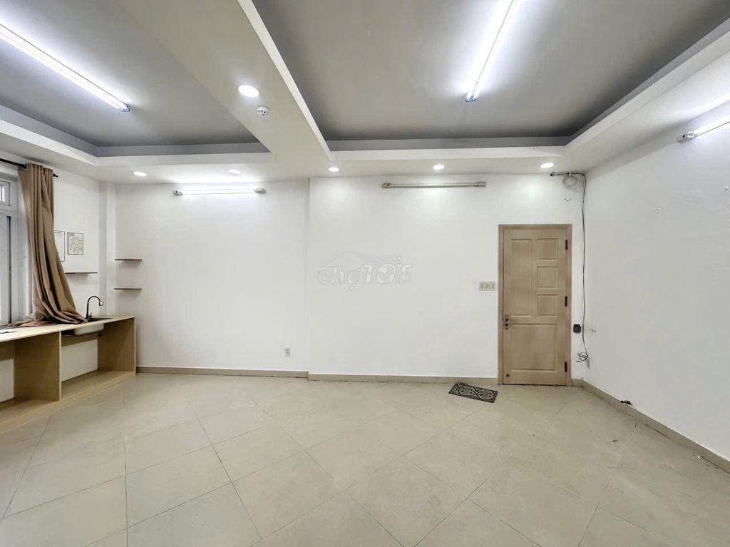 Cho thuê văn phòng bình thạnh – mặt tiền đường rộng, sẵn máy lạnh - Ảnh 2