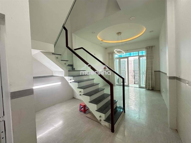 Cho thuê nhà 2 tầng- 64m2 hẻm oto hiệp bình phước có 2 máy lạnh 9,5tr