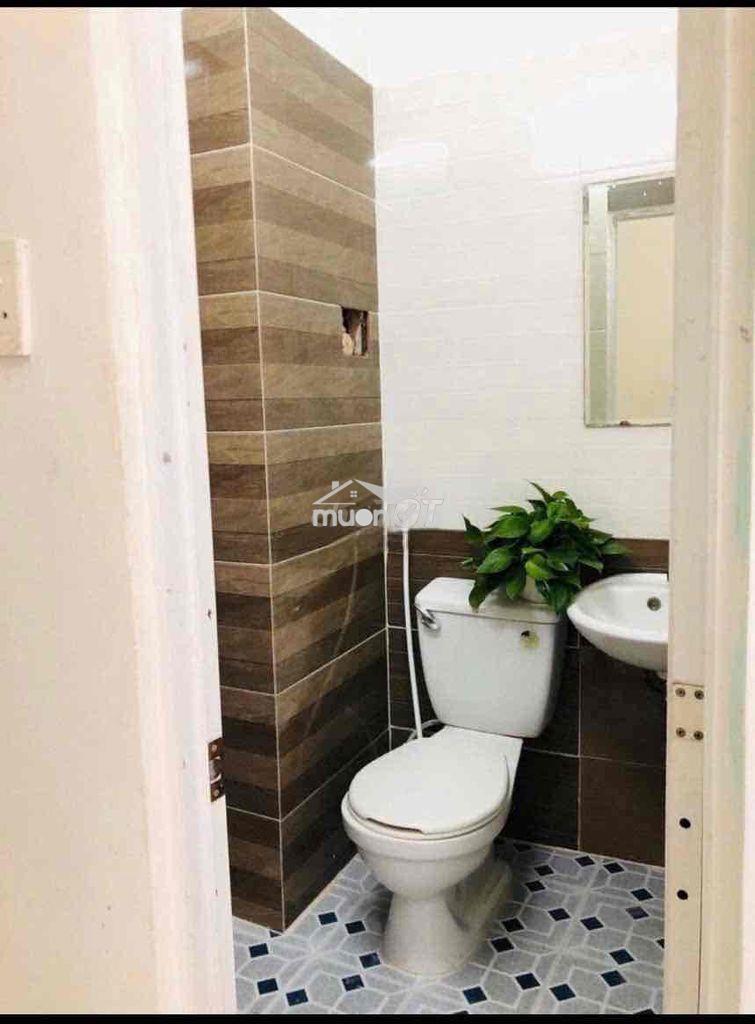 Nguyên căn vạn kiếp bình thạnh 3 lầu 2pn 2wc giá 10tr - Ảnh 3