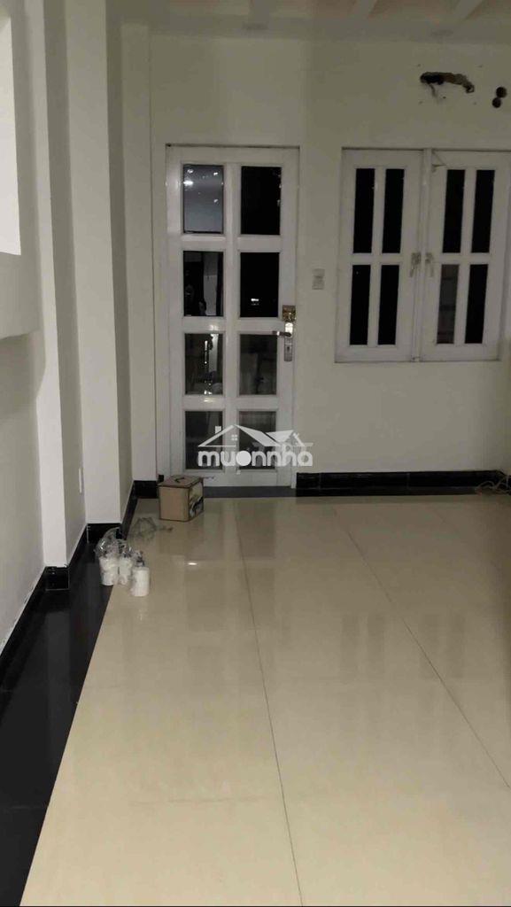 Phòng có ban công lớn