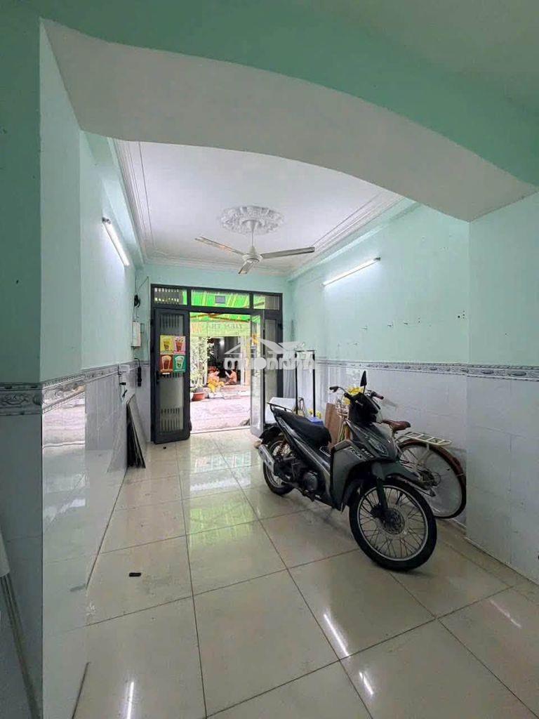 Cho thuê nhà nguyên căn ngô thời nhiệm phú nhuận 4pn hẻm xe tải - Ảnh 2