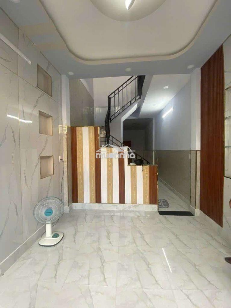 Bán nhà sau mặt tiền hậu giang