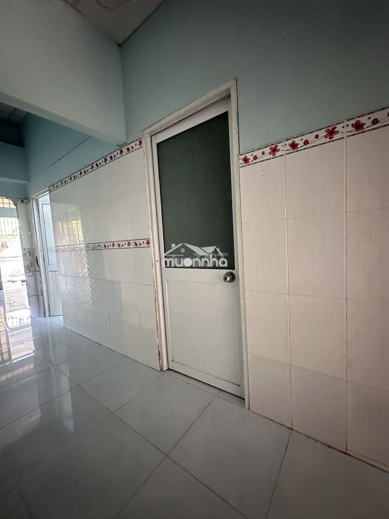🏡 Nhà chính chủ (quận 9 cũ) dt: 120,7m² (8,8/5.0m x 19m); giá 3,5 tỷ