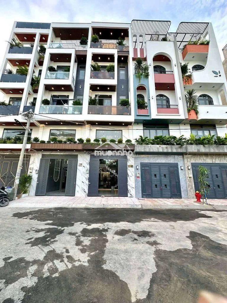 Nhà phố sang trọng khu đồng bộ 4x15m lủng 3 lầu giá 6.1 tỷ  đg lqh q12