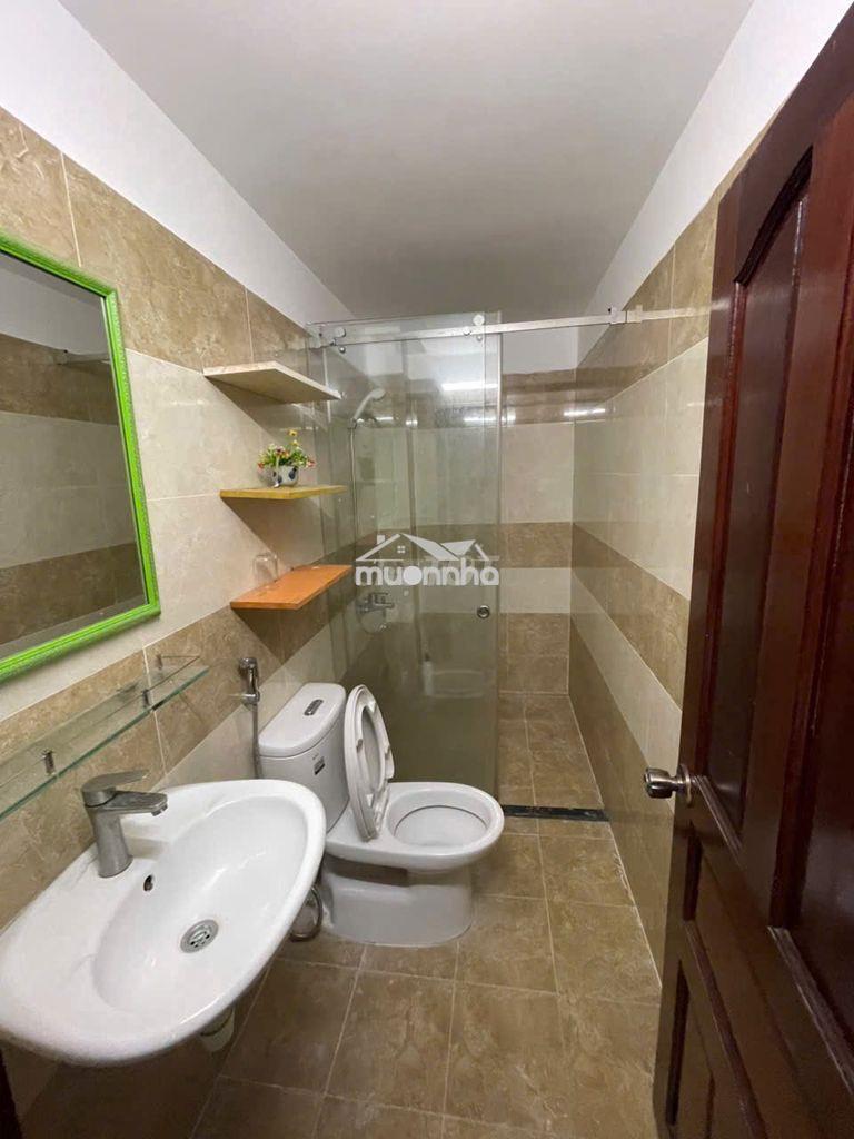 Nhà nguyên căn 3 tầng đúc; gần cầu chánh hưng; 4pn; khu đồng bộ  - Ảnh 4