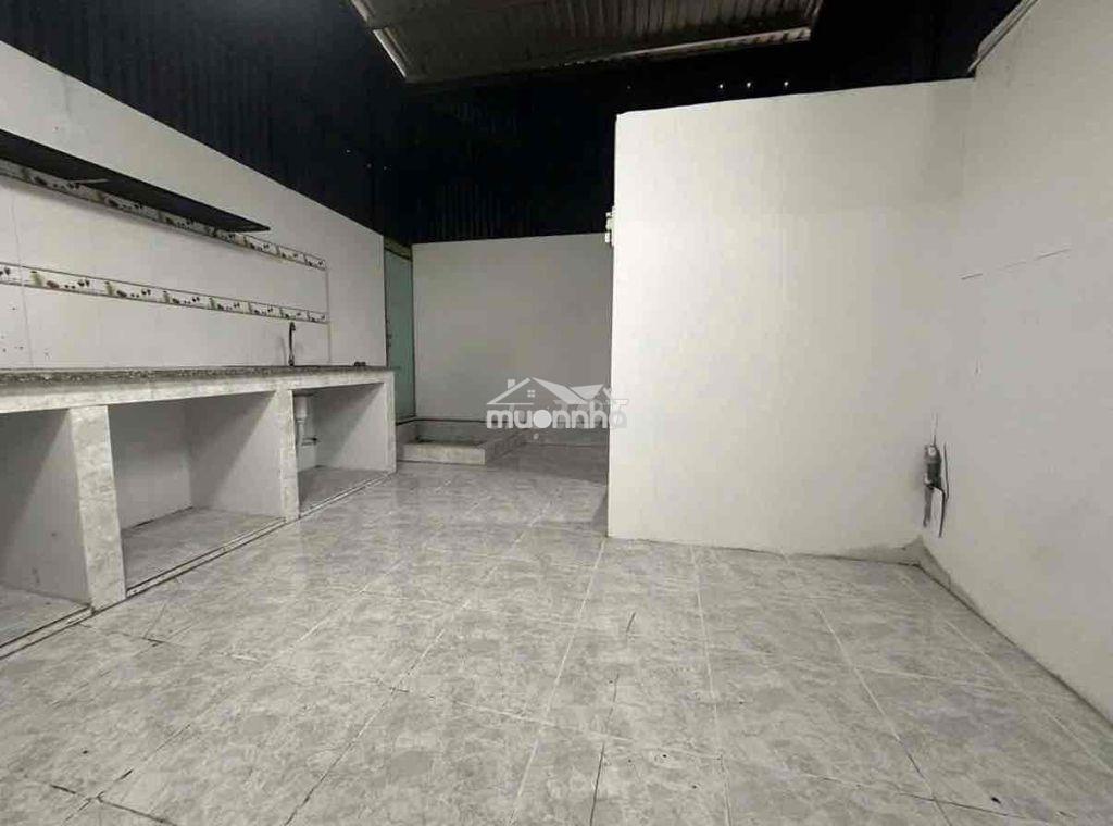 Cho thuê nhà bạch đằng  2 tầng 160m2 giá 11 tr/thang - Ảnh 4