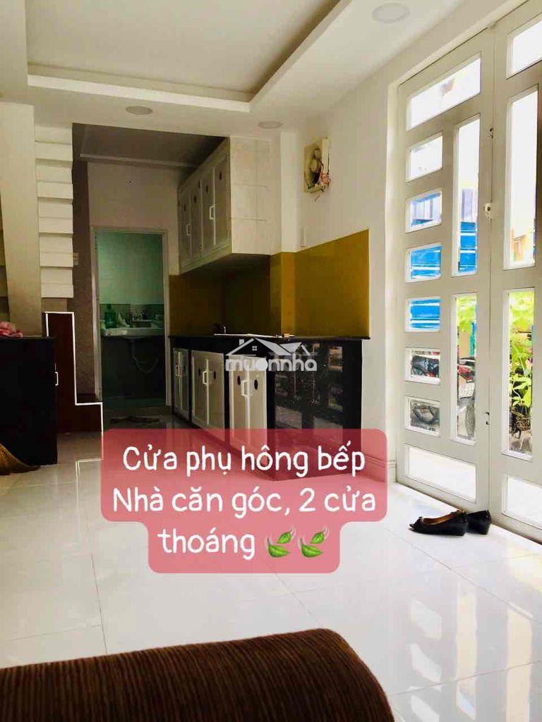 Nhà mới đẹp, 2 tầng, căn góc rộng thoáng, sẵn 3m. lạnh, sân xe ok - Ảnh 4