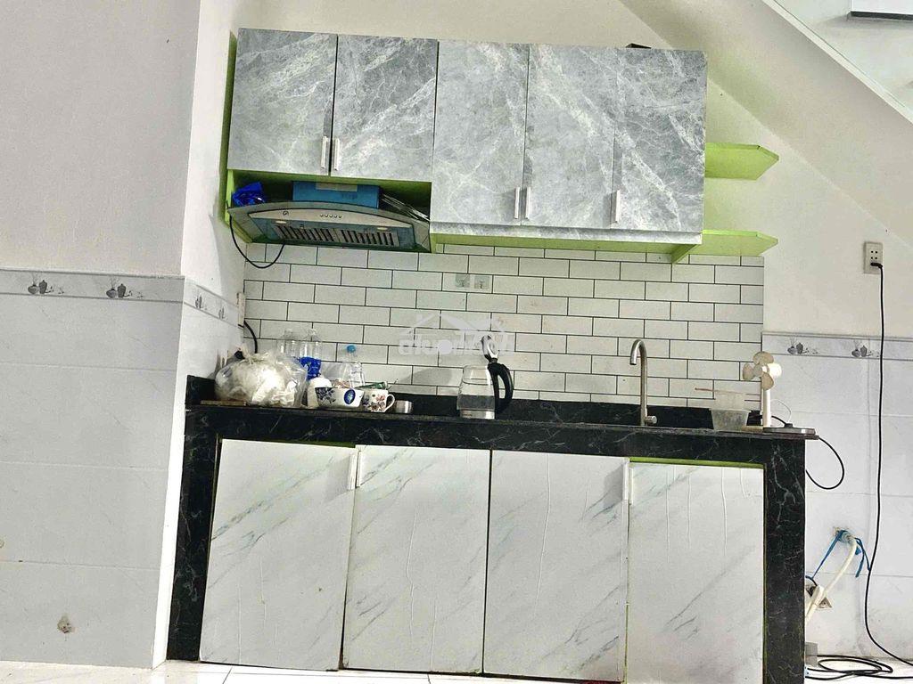 Nhà 1 trệt 1 lầu 2pn 2wc - đường cmt8, p15, quận 10 - Ảnh 4