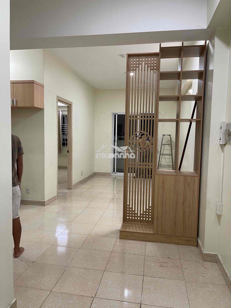 Bán căn hộ chung cư hoàng quân đg nguyễn văn linh
