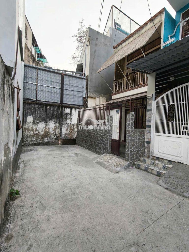 Thanh lý giảm mạnh nhà bình thạnh giáp q1