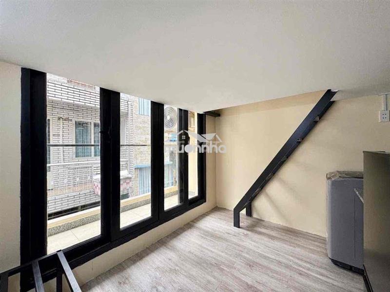 Phòng gác full nội thất ban công–máy giặt riêng