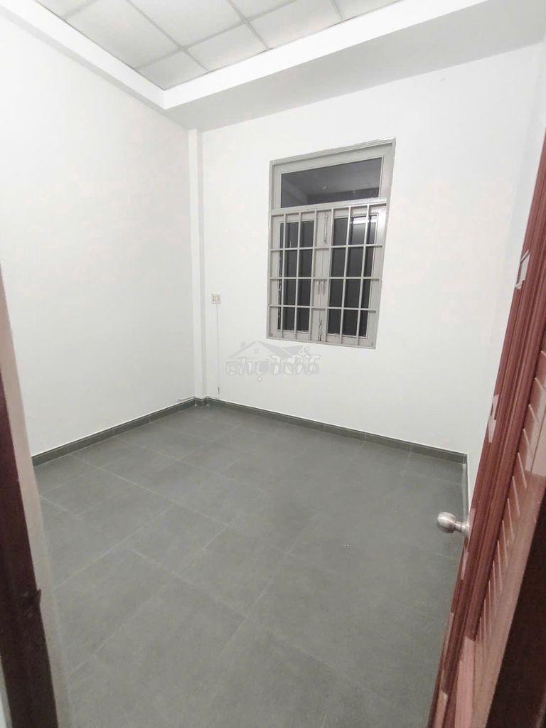 Nhà góc 2 mặt tiền hẻm - gần ngã 4 thủ đức  - Ảnh 4