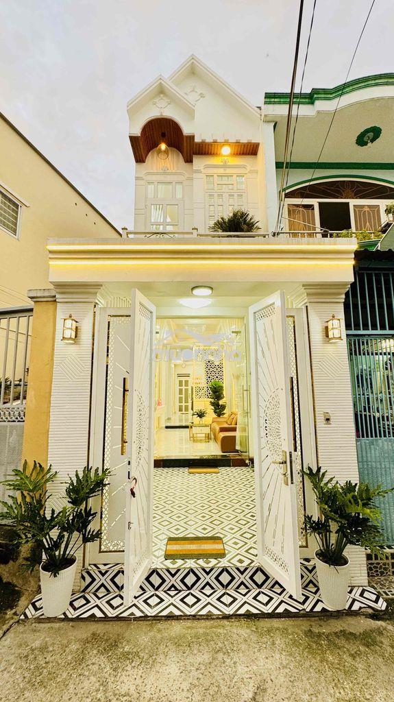 Bán hoặc cho thuê nguyên căn nhà đường dương cát lợi