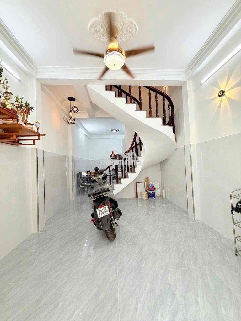 Chỉ *** 1 căn nhà nguyễn đình chiểu - quận 3.giá 6tỷ350/56,7m.shr - Ảnh 4