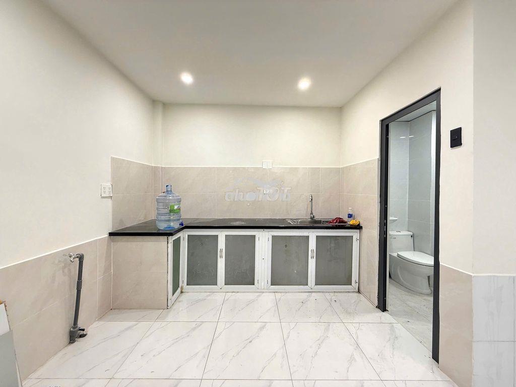 Nhà cho thuê đường tám danh f4 q8 - Ảnh 2